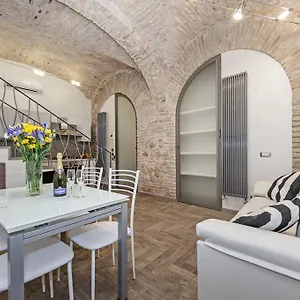 White Flat Rione Monti Apartment Rome
